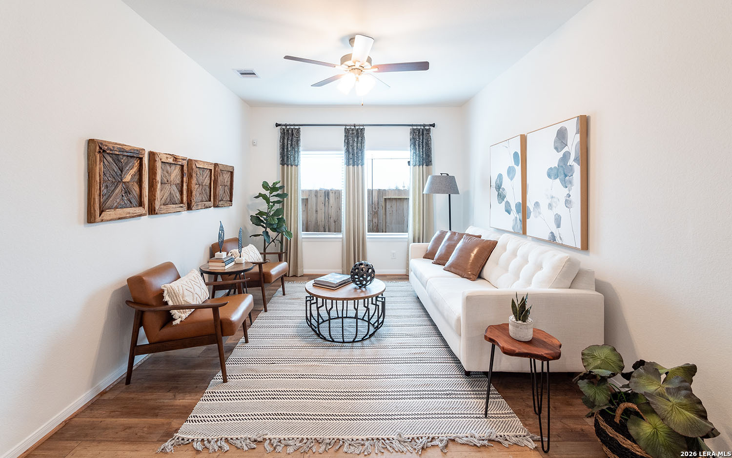 11163 Hollinger Circle Converse TX 78109