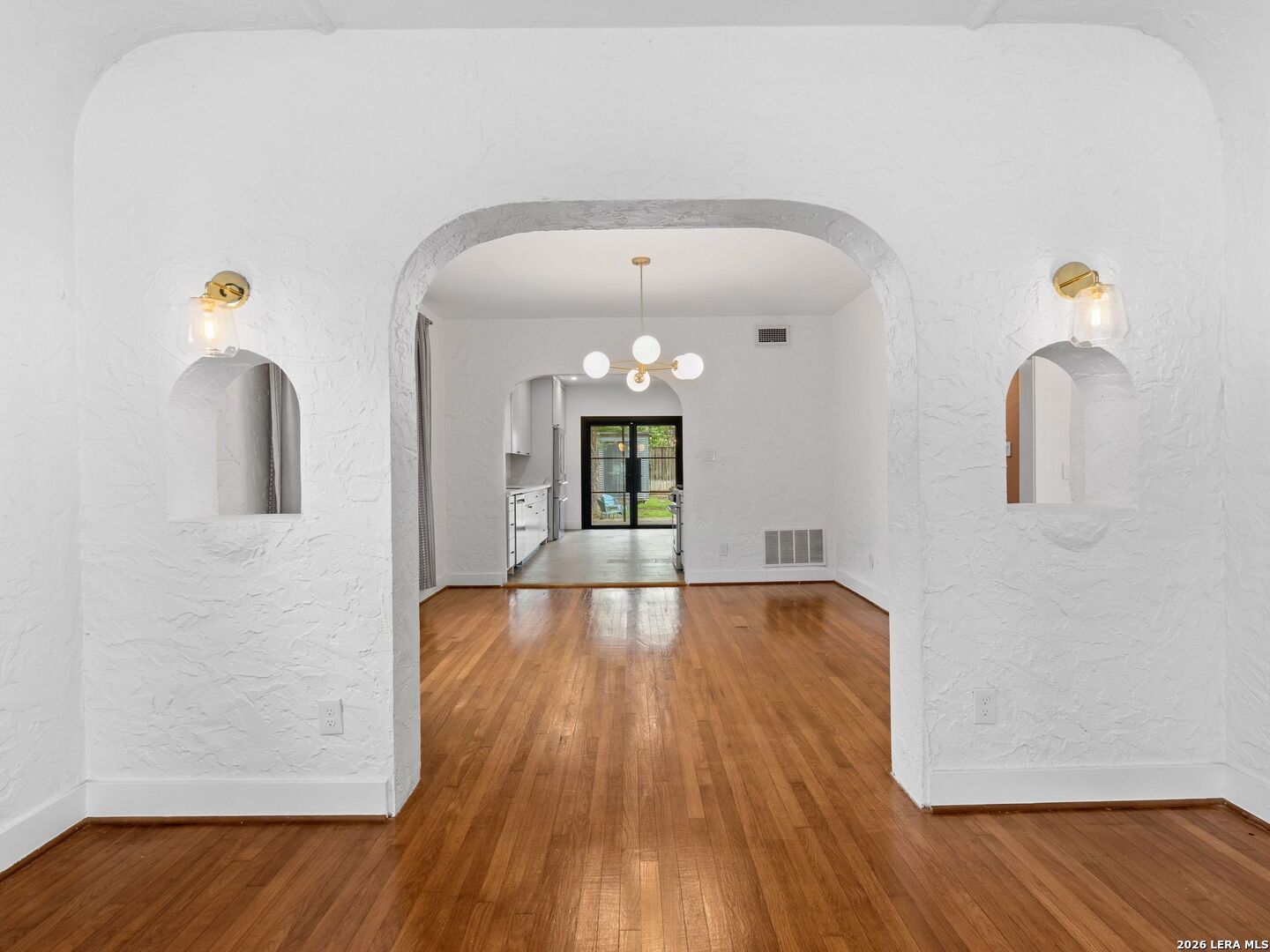 213 Donaldson Avenue San Antonio TX 78201