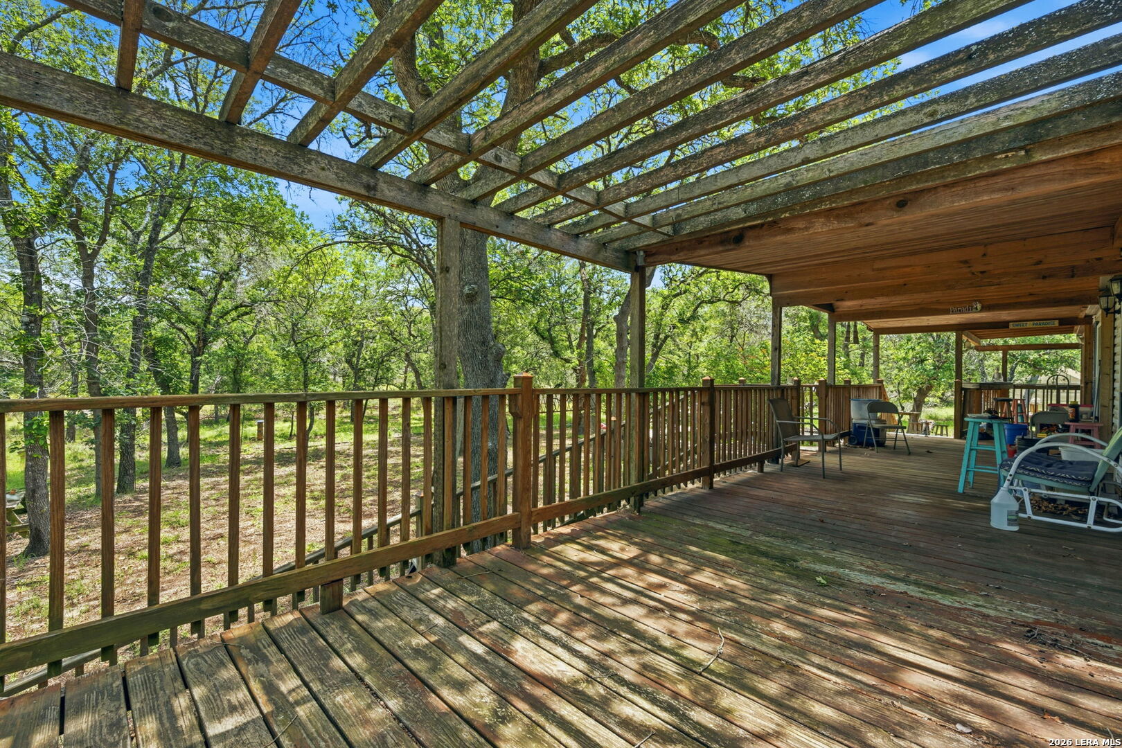 216 Oak Grove La Vernia TX 78121