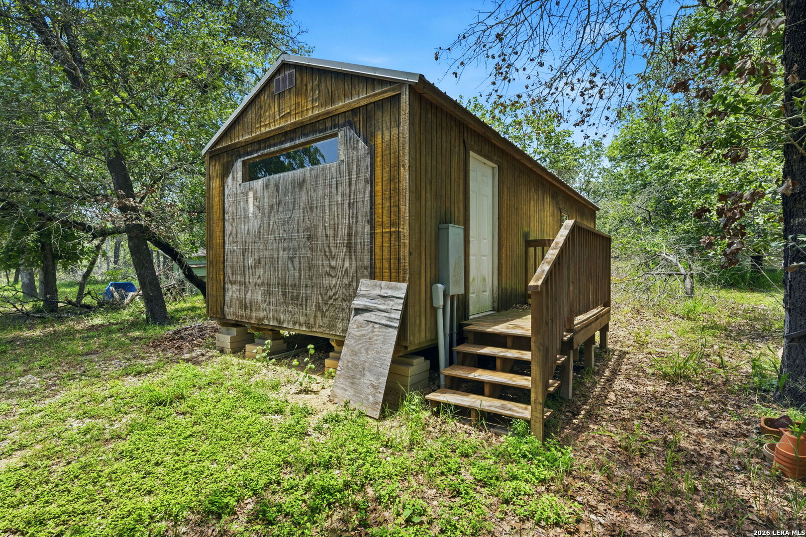 216 Oak Grove La Vernia TX 78121