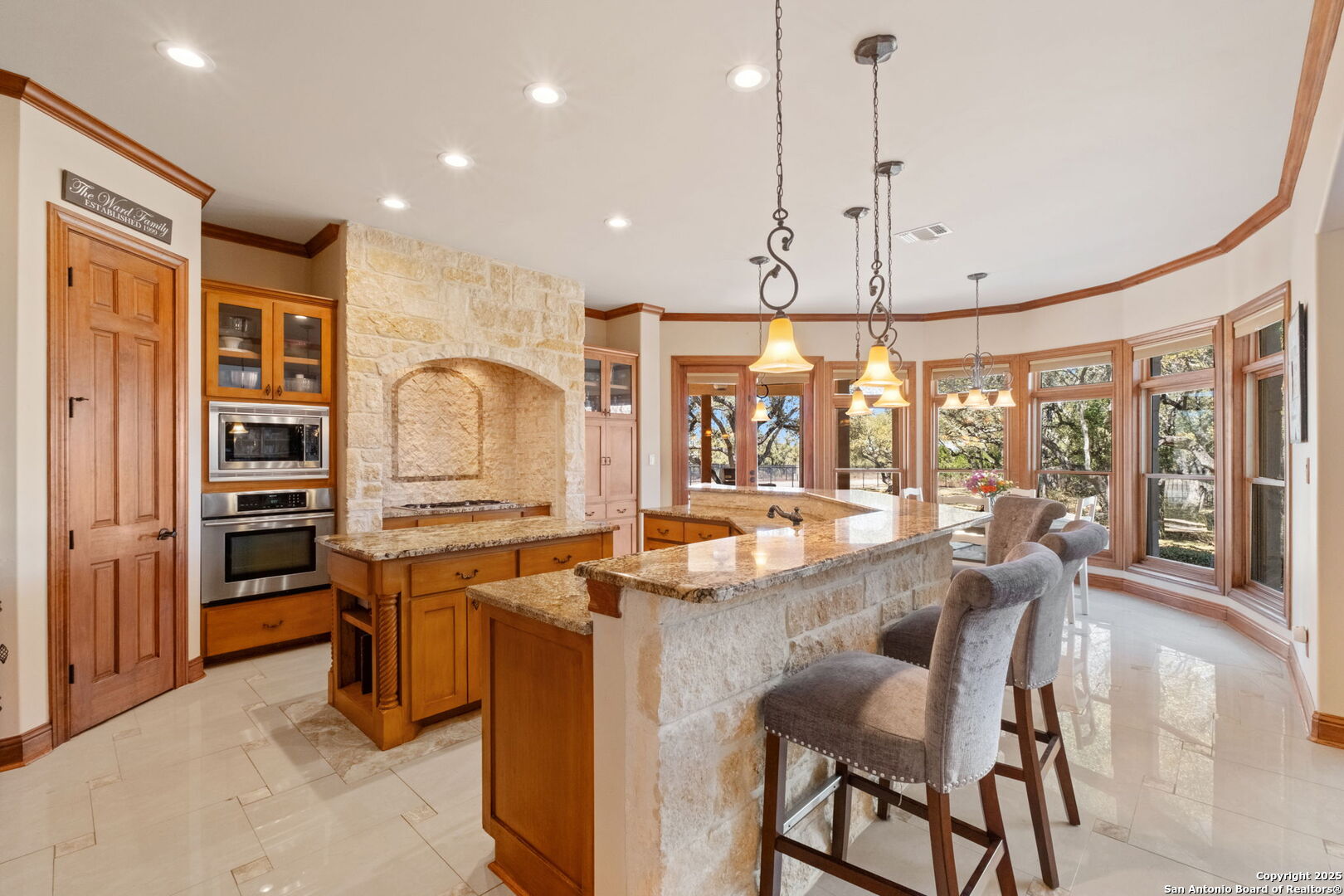 111 Saddle Ridge Spring Branch TX 78070