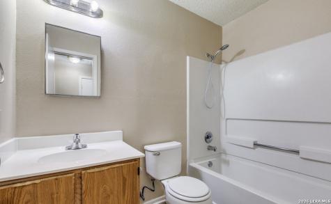 2943 Broad Plain Drive San Antonio TX 78245