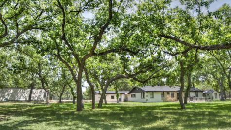 727 Leakey Springs Road Leakey TX 78873