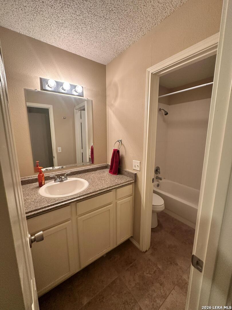 5843 Burkley Springs Street San Antonio TX 78233