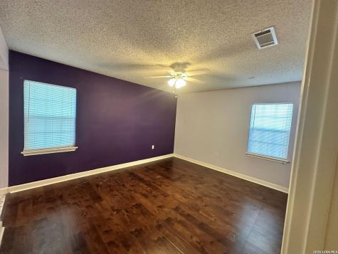 5843 Burkley Springs Street San Antonio TX 78233