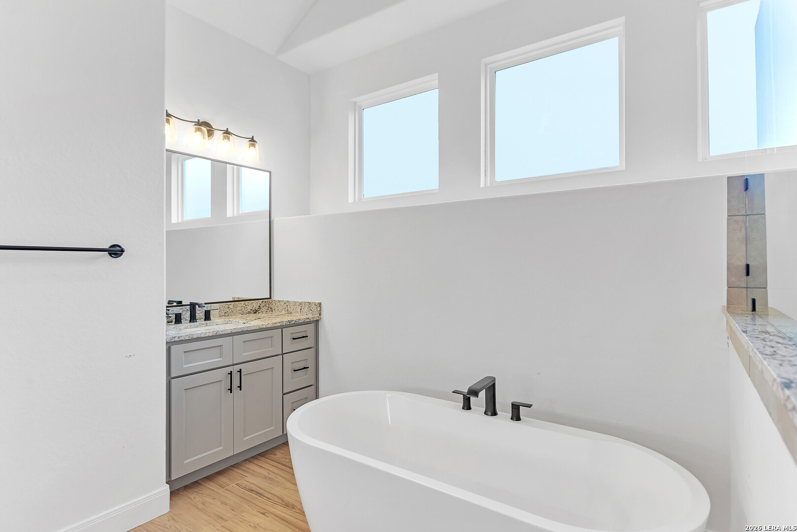 128 George Dolson Blanco TX 78606