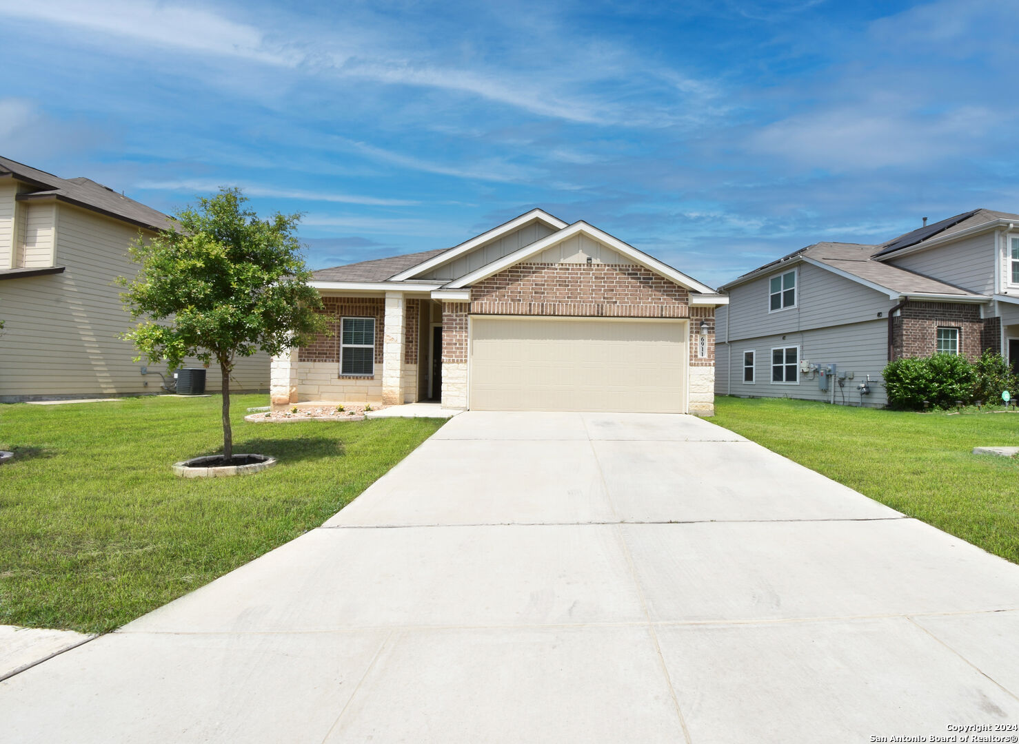 6911 Hibiscus Falls San Antonio TX 78218