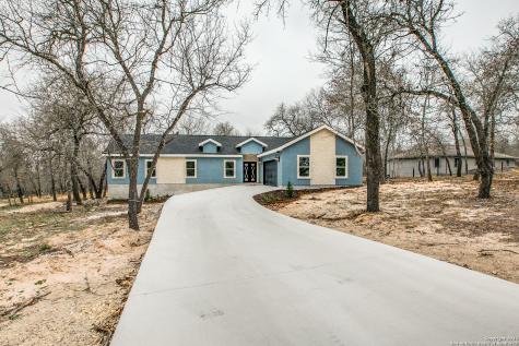 22551 Red Sand Drive San Antonio TX 78264