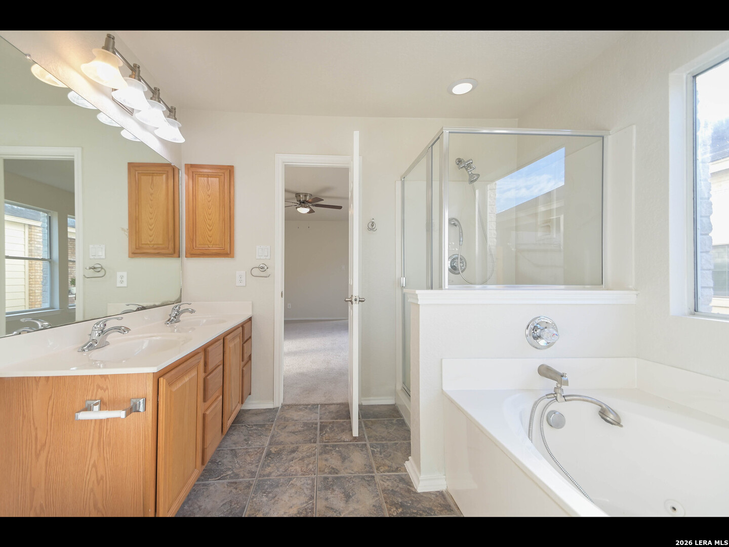 2503 Butterfly Bay San Antonio TX 78245
