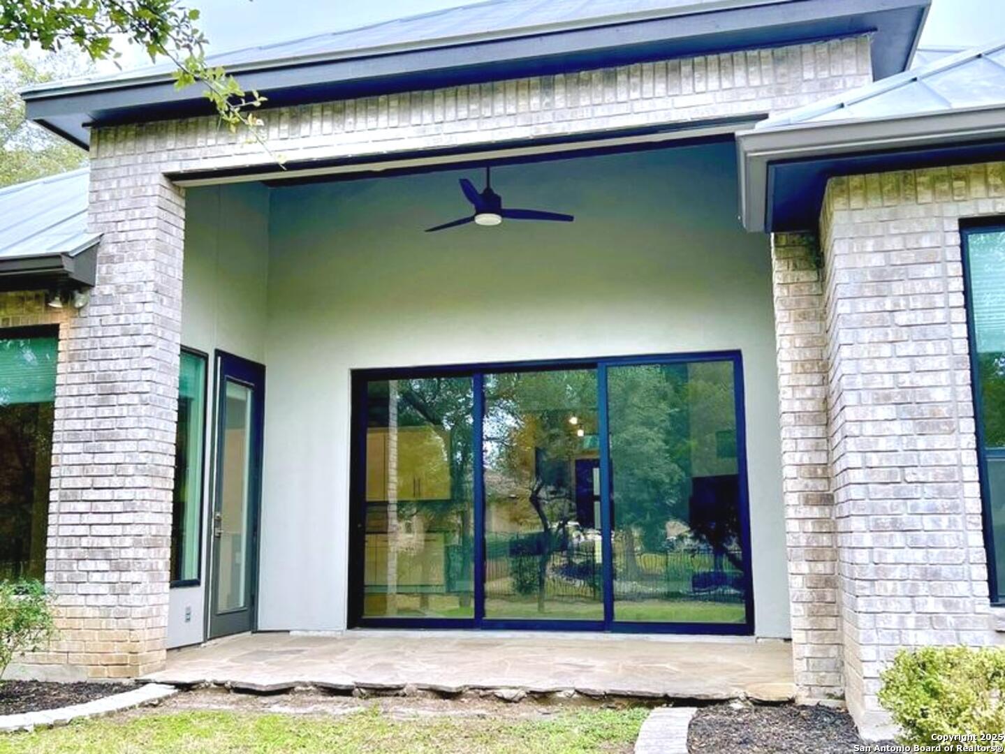 32 Westcourt Lane San Antonio TX 78257