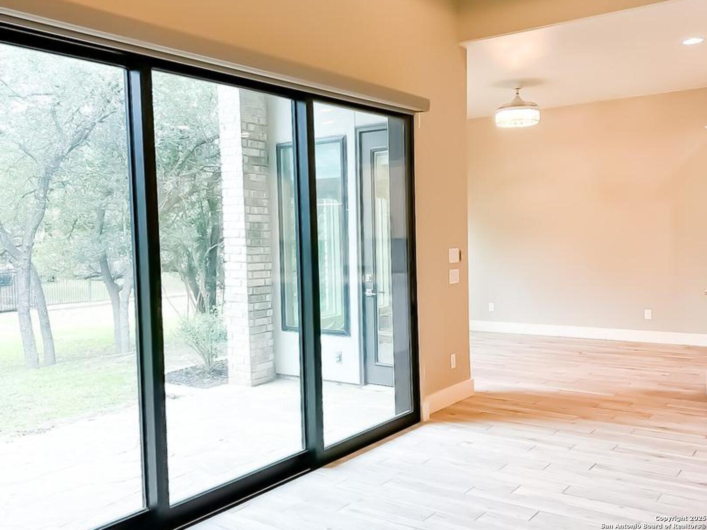 32 Westcourt Lane San Antonio TX 78257
