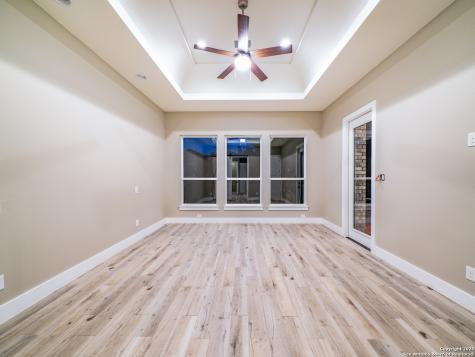 32 Westcourt Lane San Antonio TX 78257