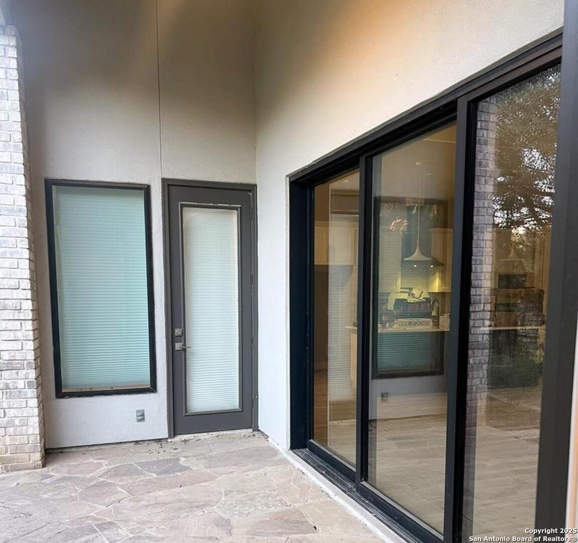 32 Westcourt Lane San Antonio TX 78257