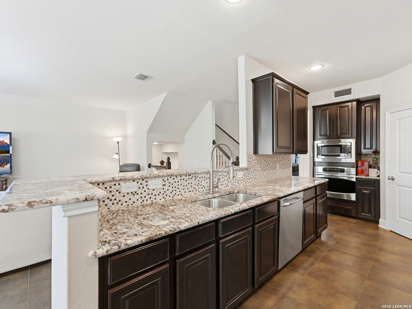 23943 Stately Oaks San Antonio TX 78260