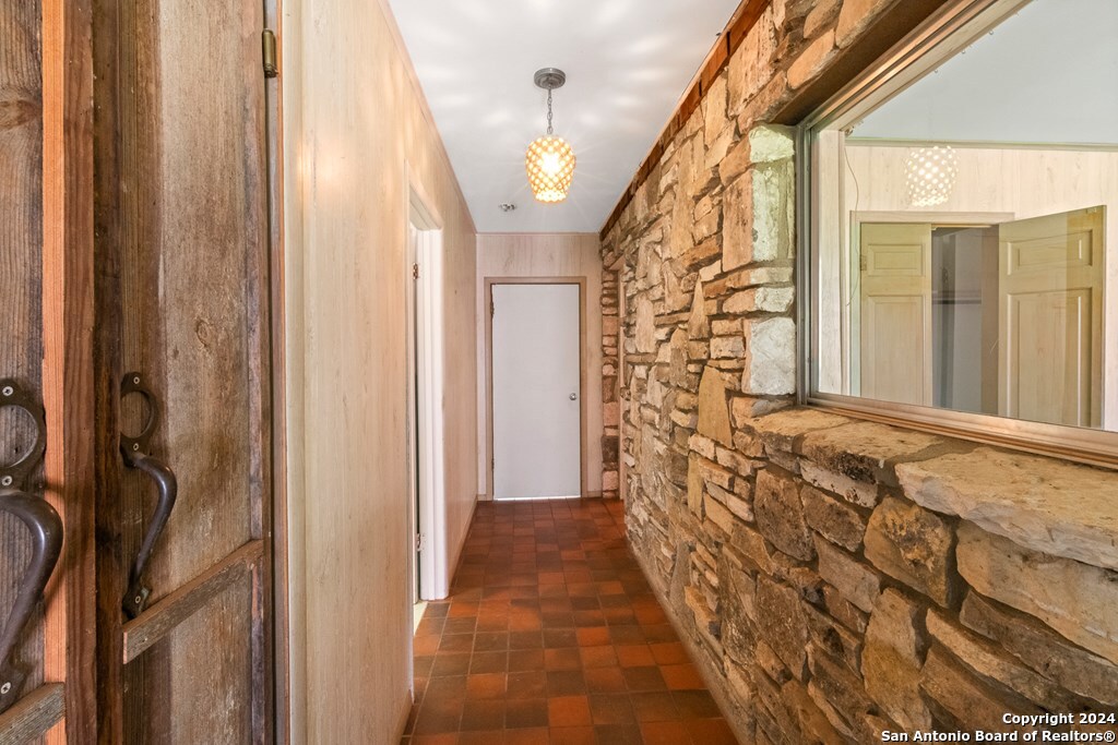 6268 Highway 27 Center Point TX 78010