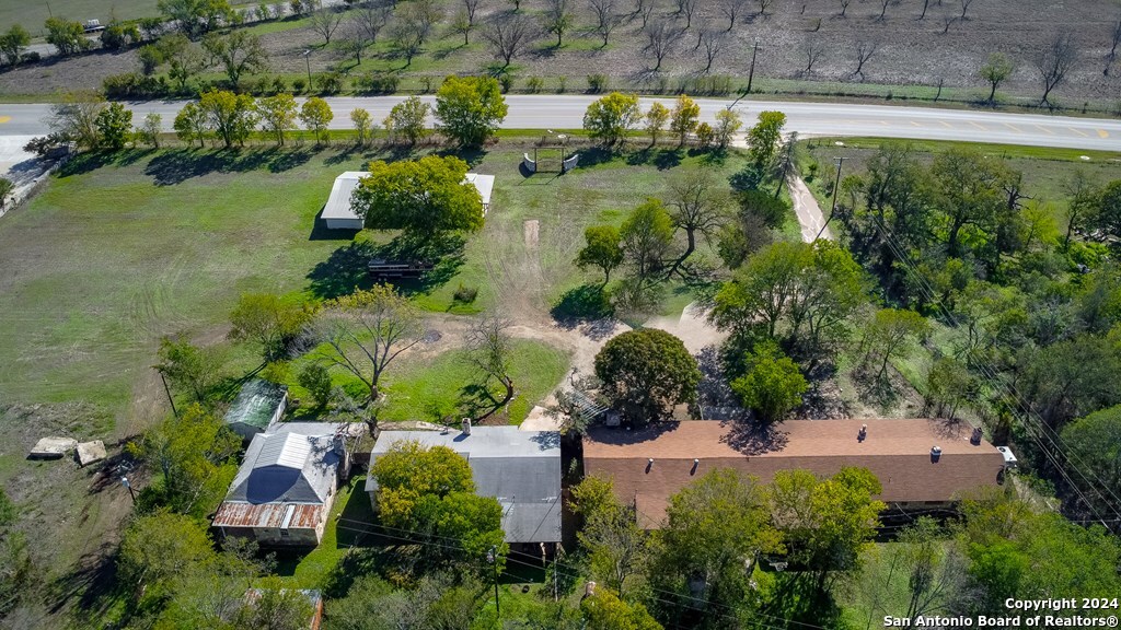 6268 Highway 27 Center Point TX 78010