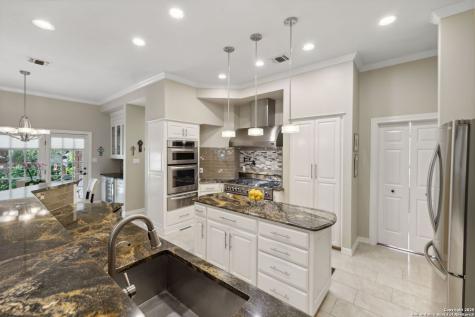 10 Inwood Manor San Antonio TX 78248