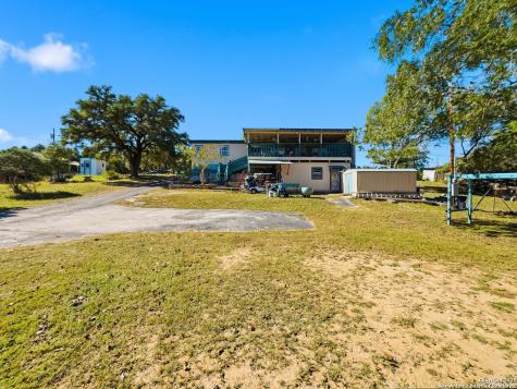 1000 Lakeshore Bandera TX 78003