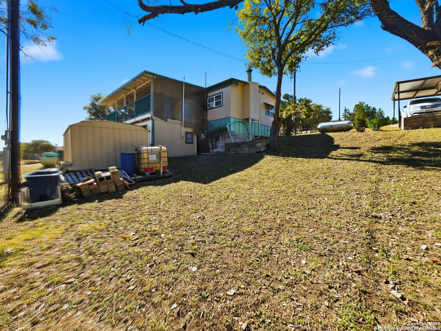 1000 Lakeshore Bandera TX 78003