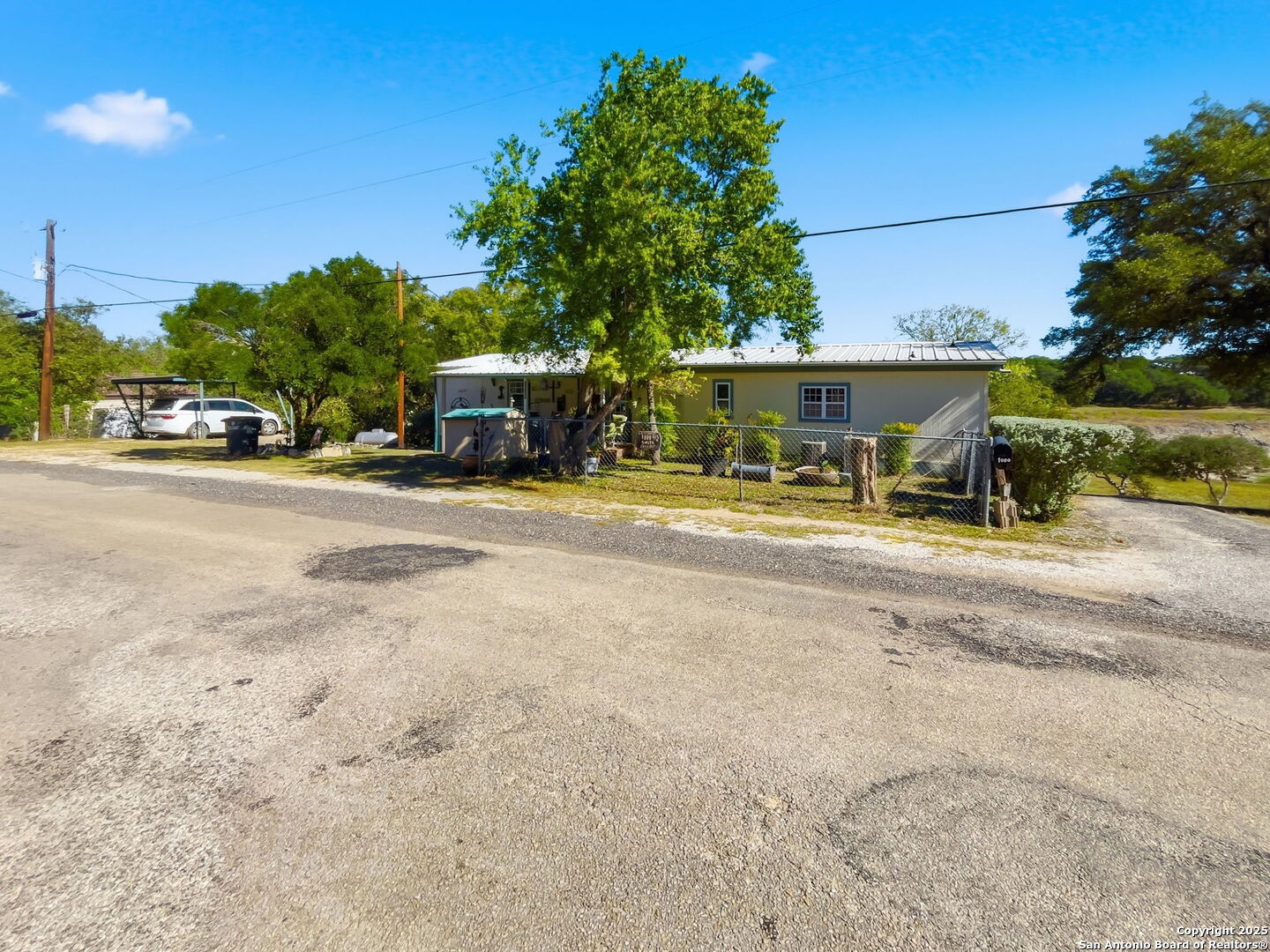 1000 Lakeshore Bandera TX 78003