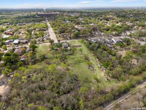131 Chickering Avenue 1 San Antonio TX 78210
