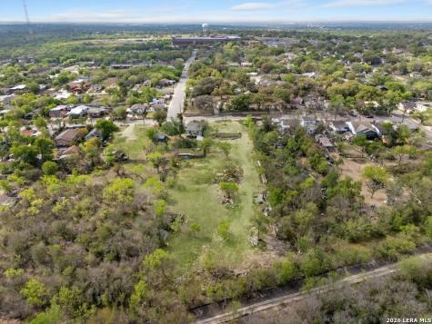 131 Chickering Avenue 1 San Antonio TX 78210