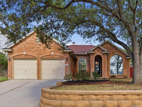 21726 Luisa San Antonio TX 78259