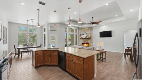 129 Sendera Crossing La Vernia TX 78121