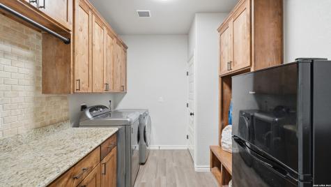 129 Sendera Crossing La Vernia TX 78121