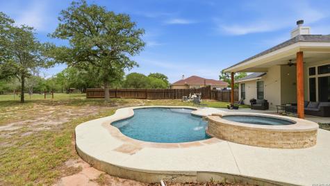 129 Sendera Crossing La Vernia TX 78121