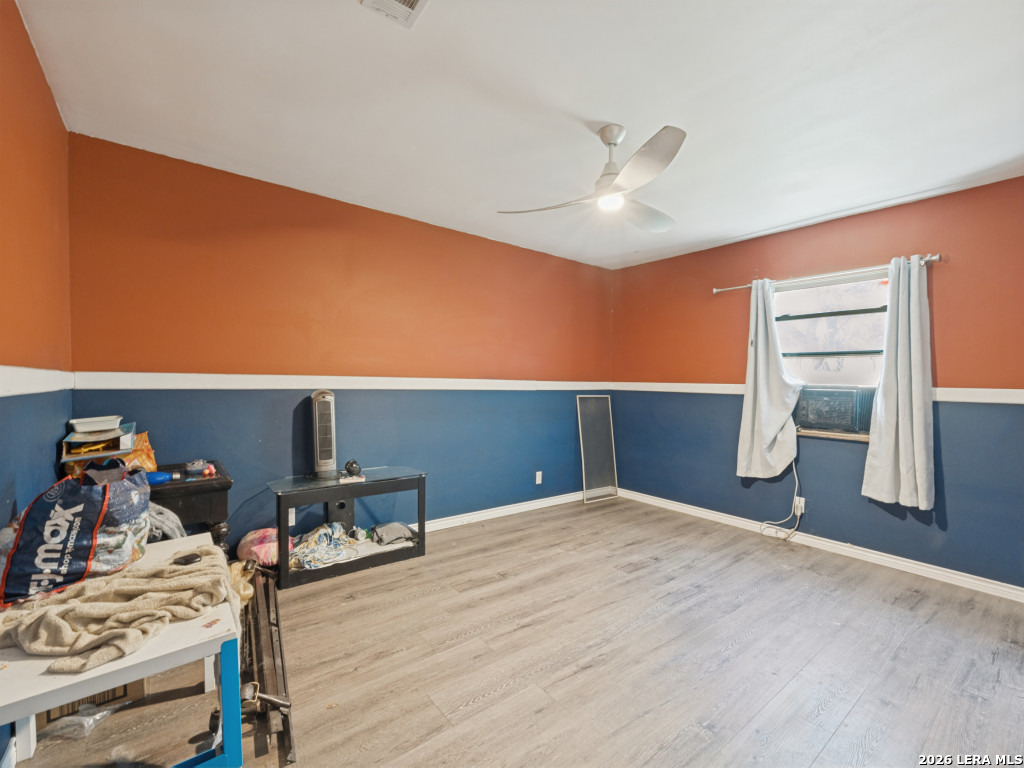 1705 Rolling Hills Road Blanco TX 78606