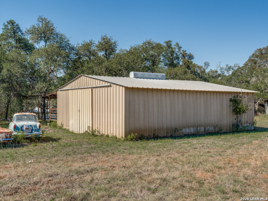 1705 Rolling Hills Road Blanco TX 78606