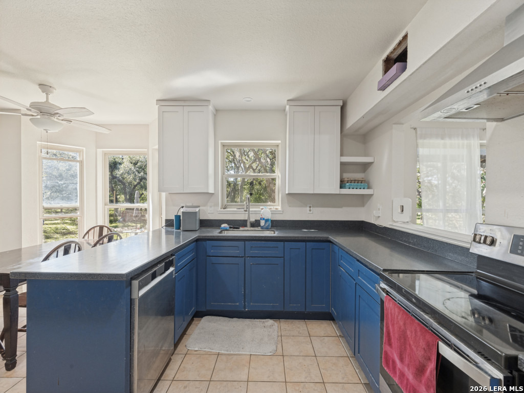 1705 Rolling Hills Road Blanco TX 78606