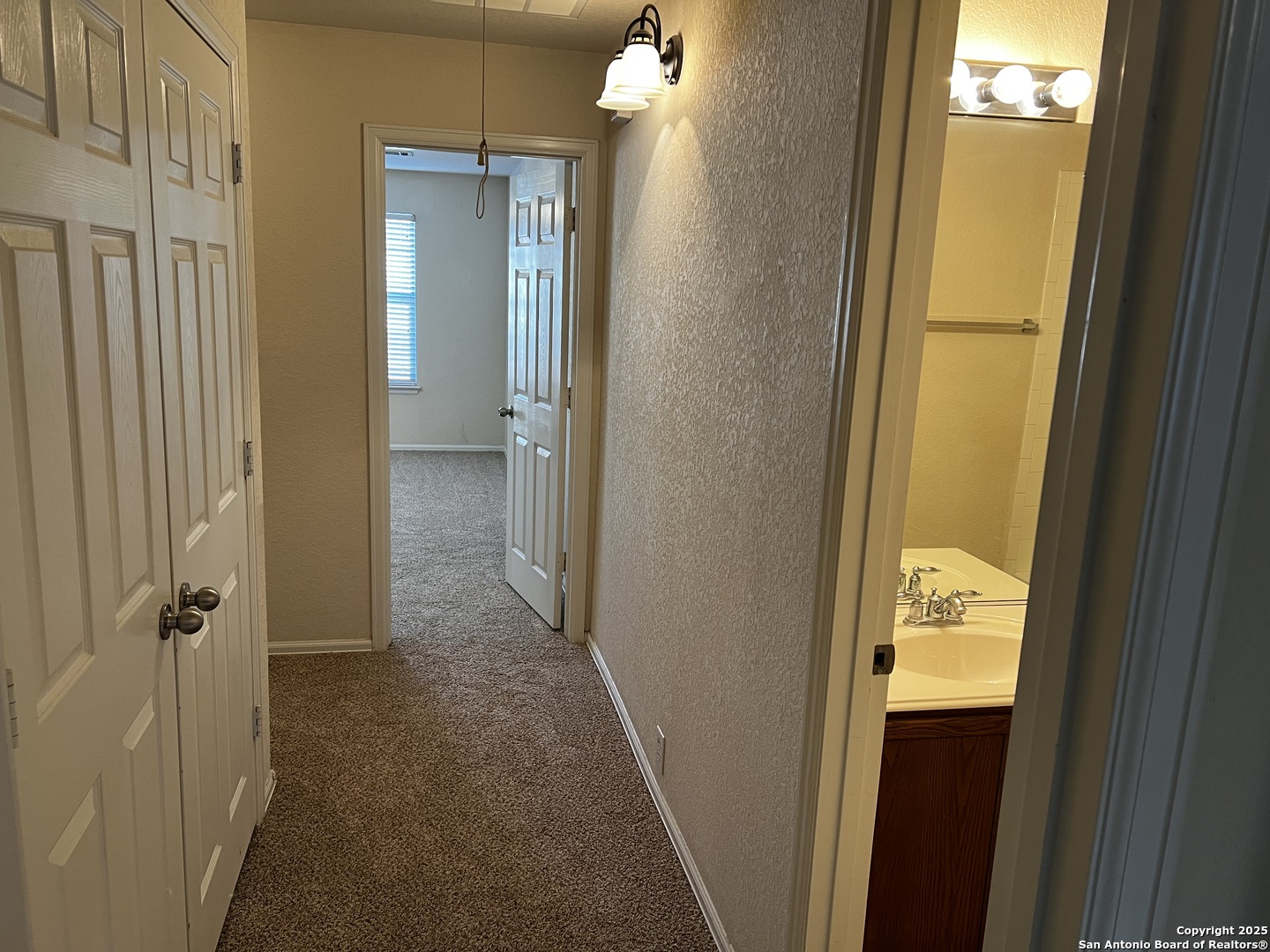 2543 Grayson Circle San Antonio TX 78232