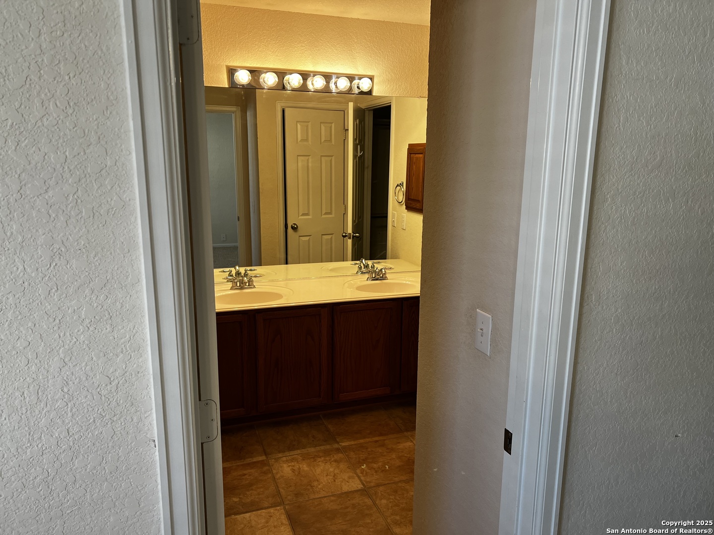 2543 Grayson Circle San Antonio TX 78232