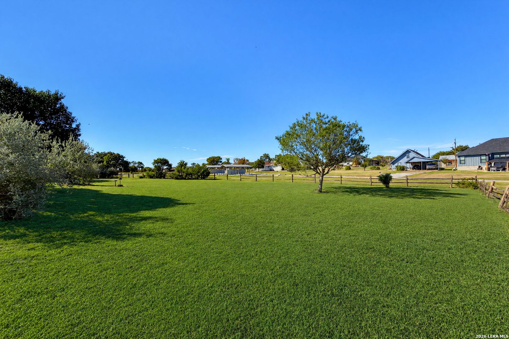432 Knollwood Circle Bandera TX 78003
