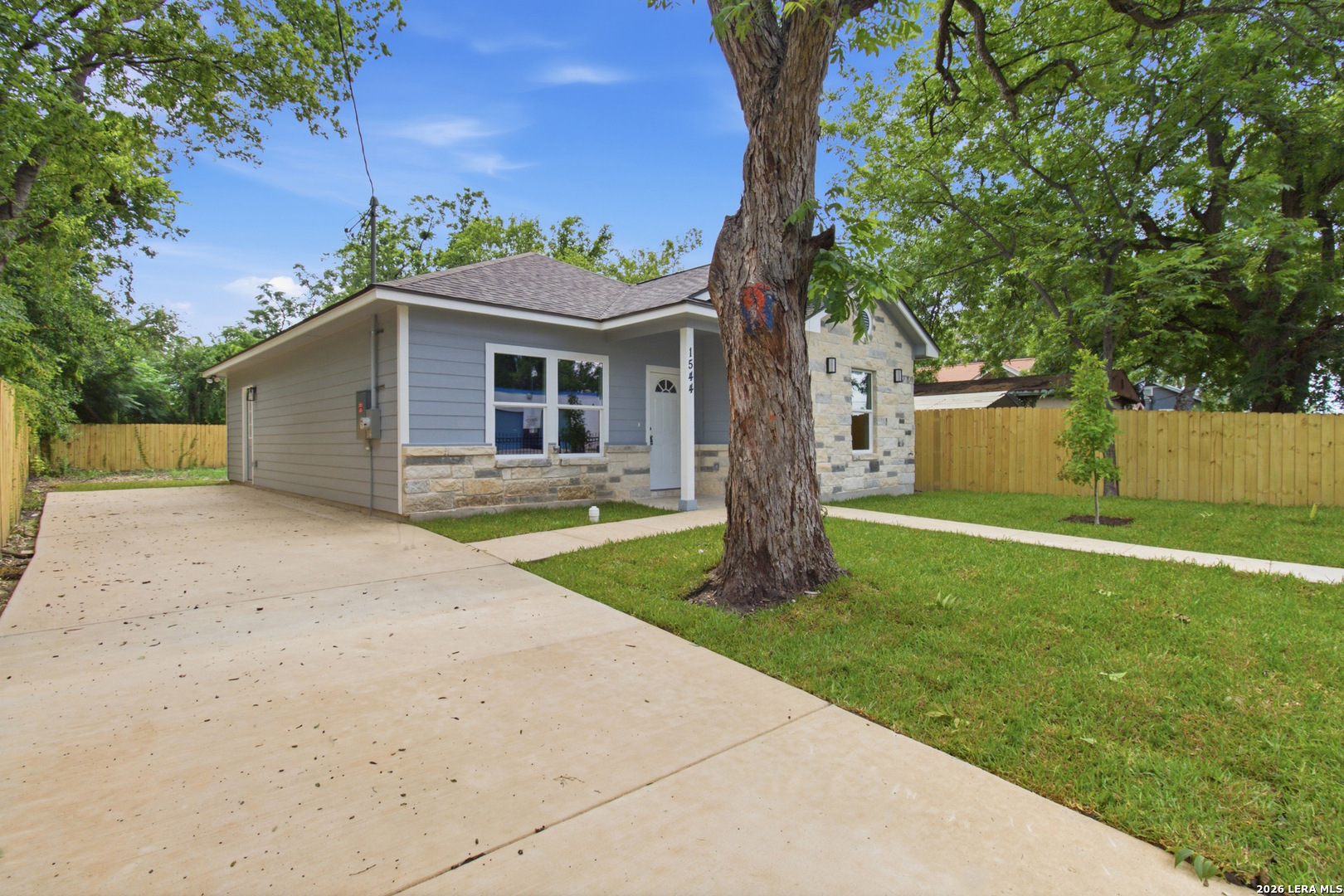 1544 Brighton San Antonio TX 78211