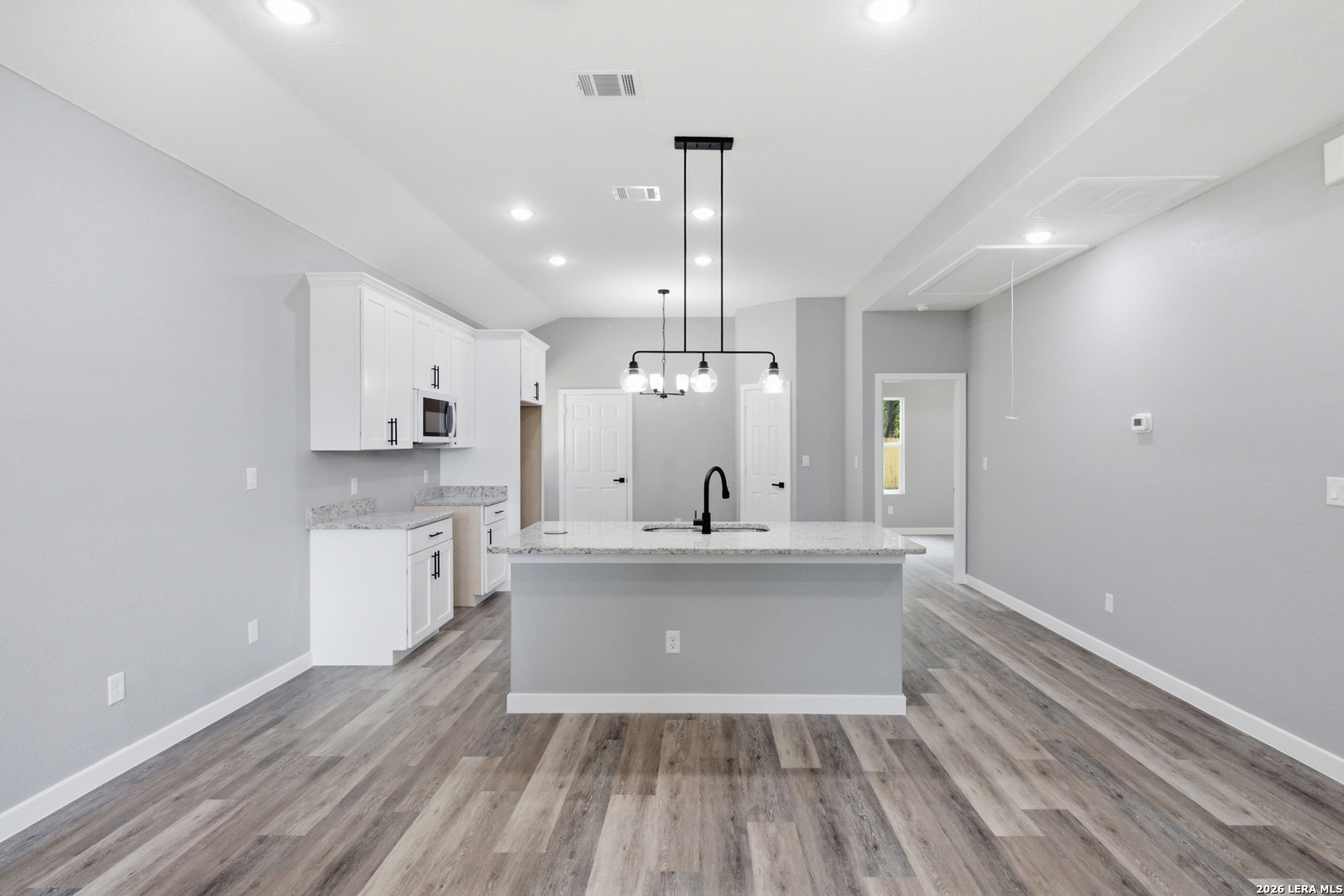 1544 Brighton San Antonio TX 78211