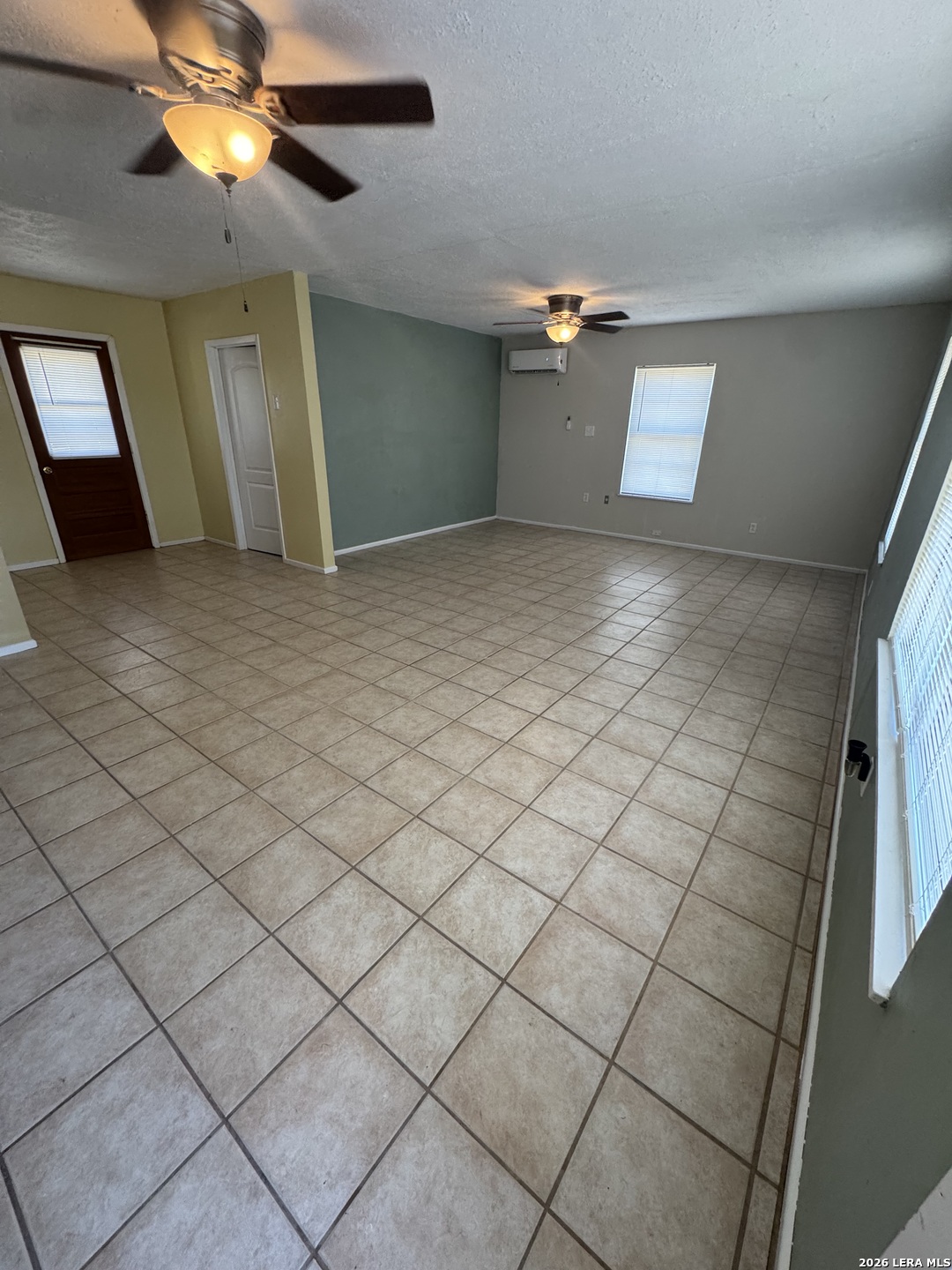 1713 S Pecan Pearsall TX 78061