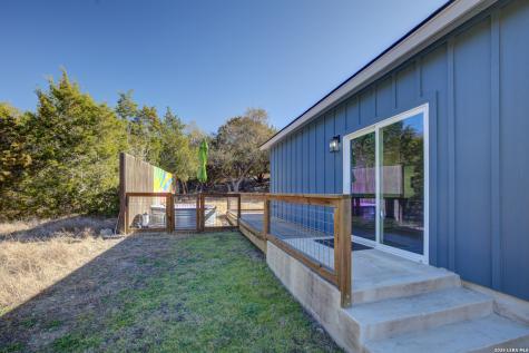 1827 Live Oak Canyon Lake TX 78133