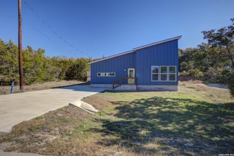 1827 Live Oak Canyon Lake TX 78133