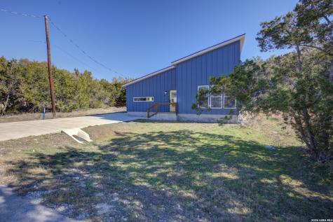 1827 Live Oak Canyon Lake TX 78133