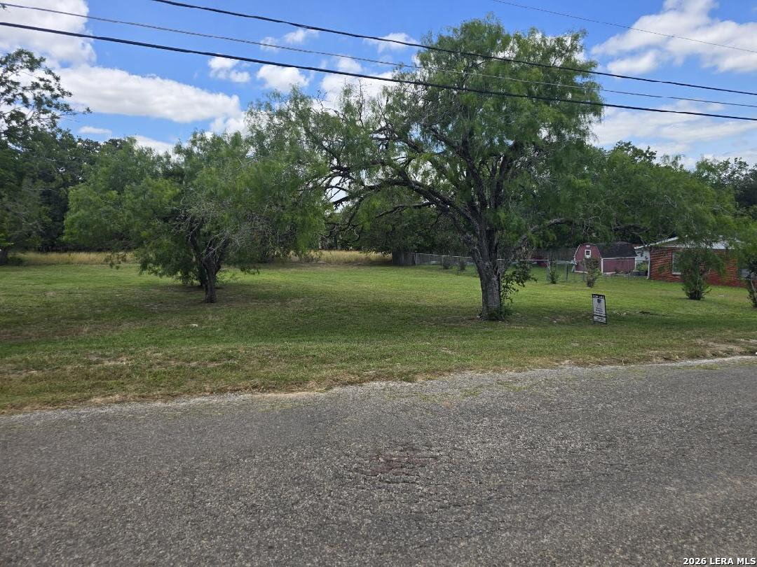 701 N Terry Street Cuero TX 77954