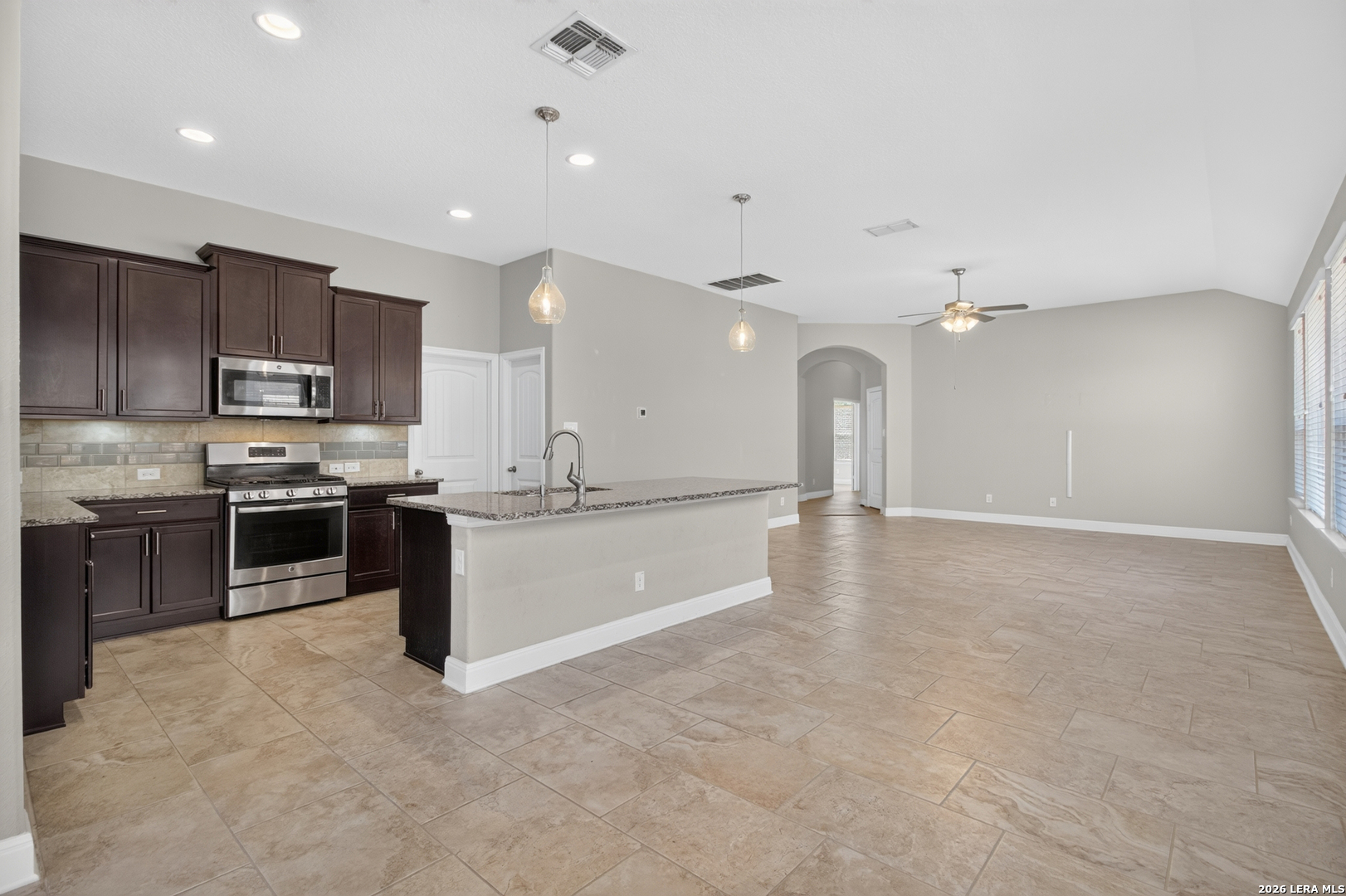 12035 Cathedral Peak San Antonio TX 78254