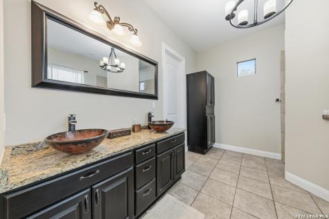 951 Private Road 3702 San Antonio TX 78253