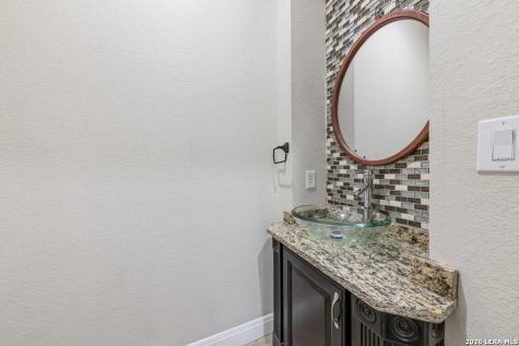 951 Private Road 3702 San Antonio TX 78253