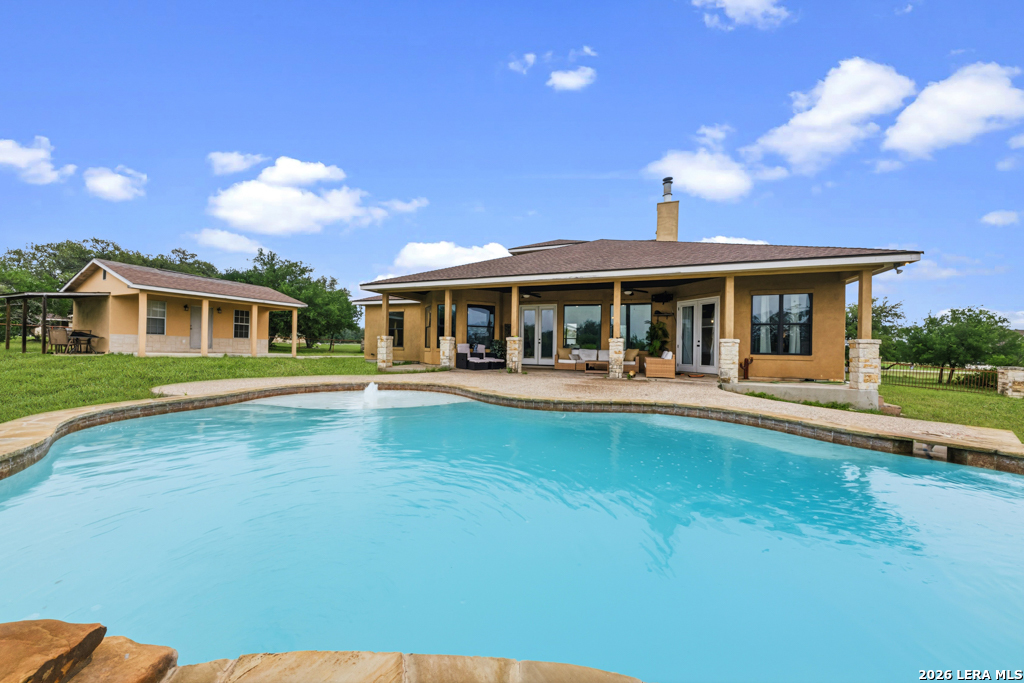 951 Private Road 3702 San Antonio TX 78253