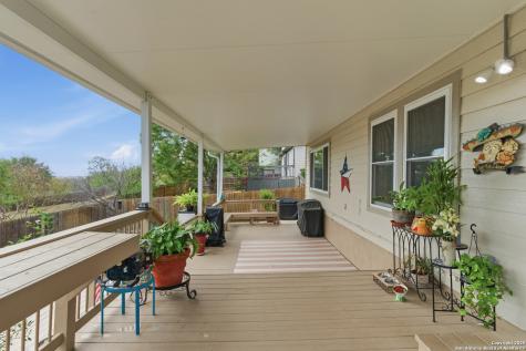 15718 Hastings Park Selma TX 78154