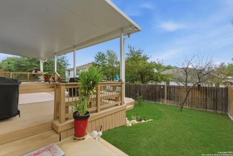 15718 Hastings Park Selma TX 78154
