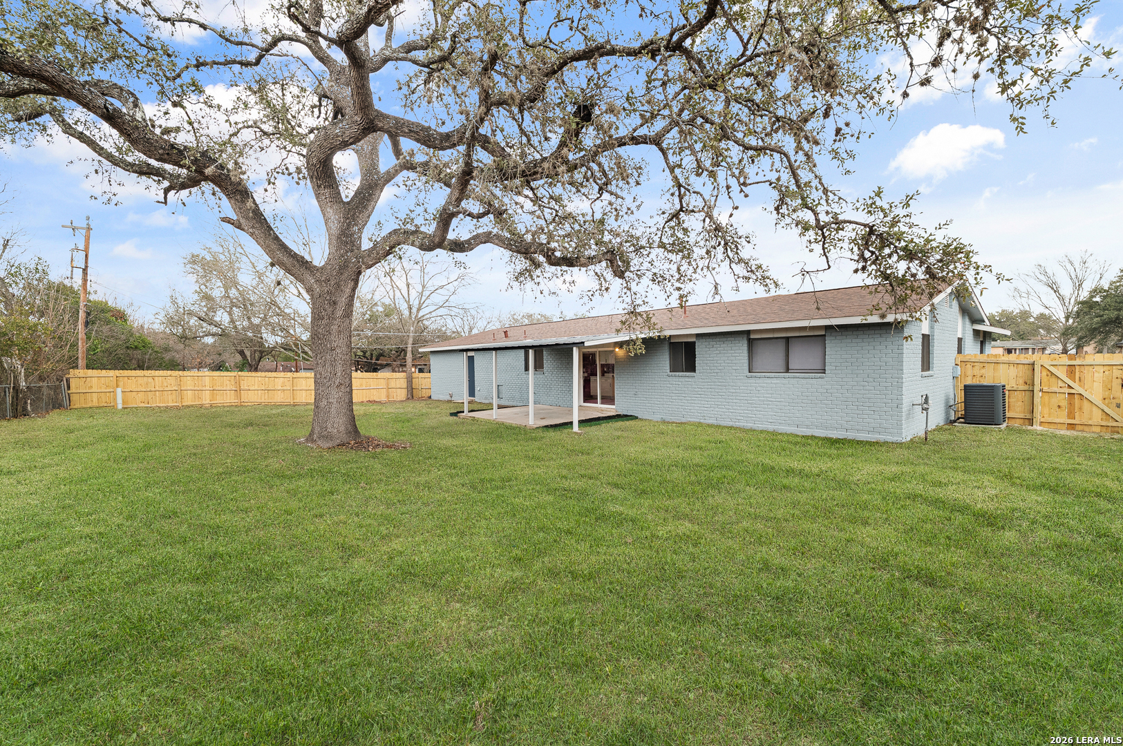 142 Surrey Lane Universal City TX 78148